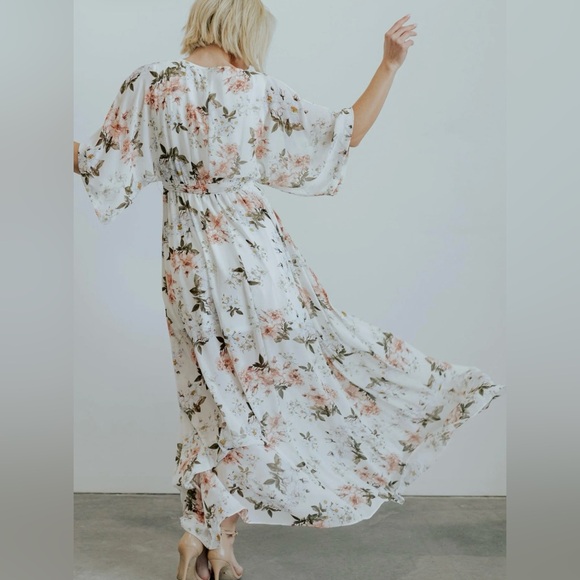 Kia Kimono Maxi Dress | White Floral - Picture 2 of 6